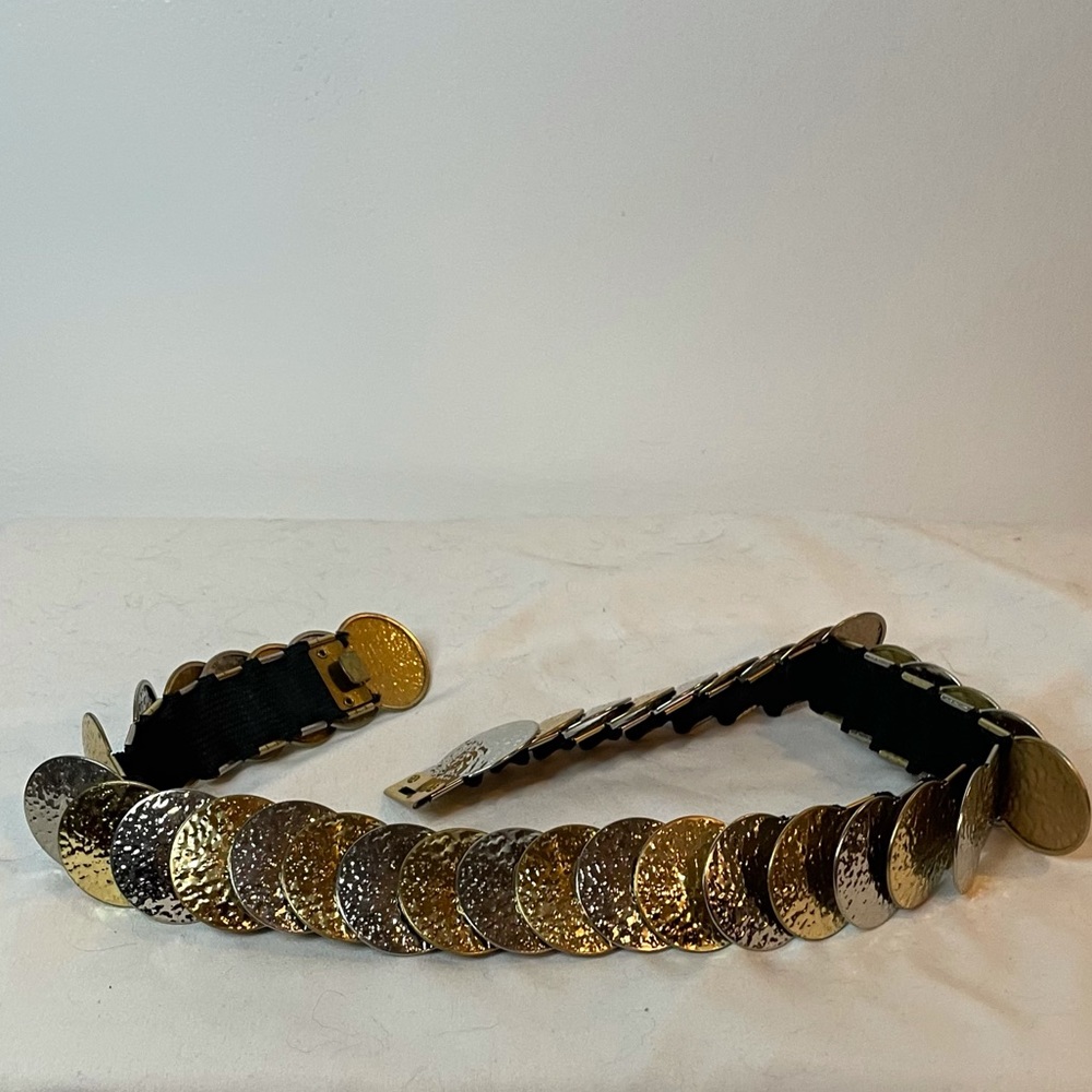 💕HOST PICK!! Vintage gold silver circle metallic chain belt!